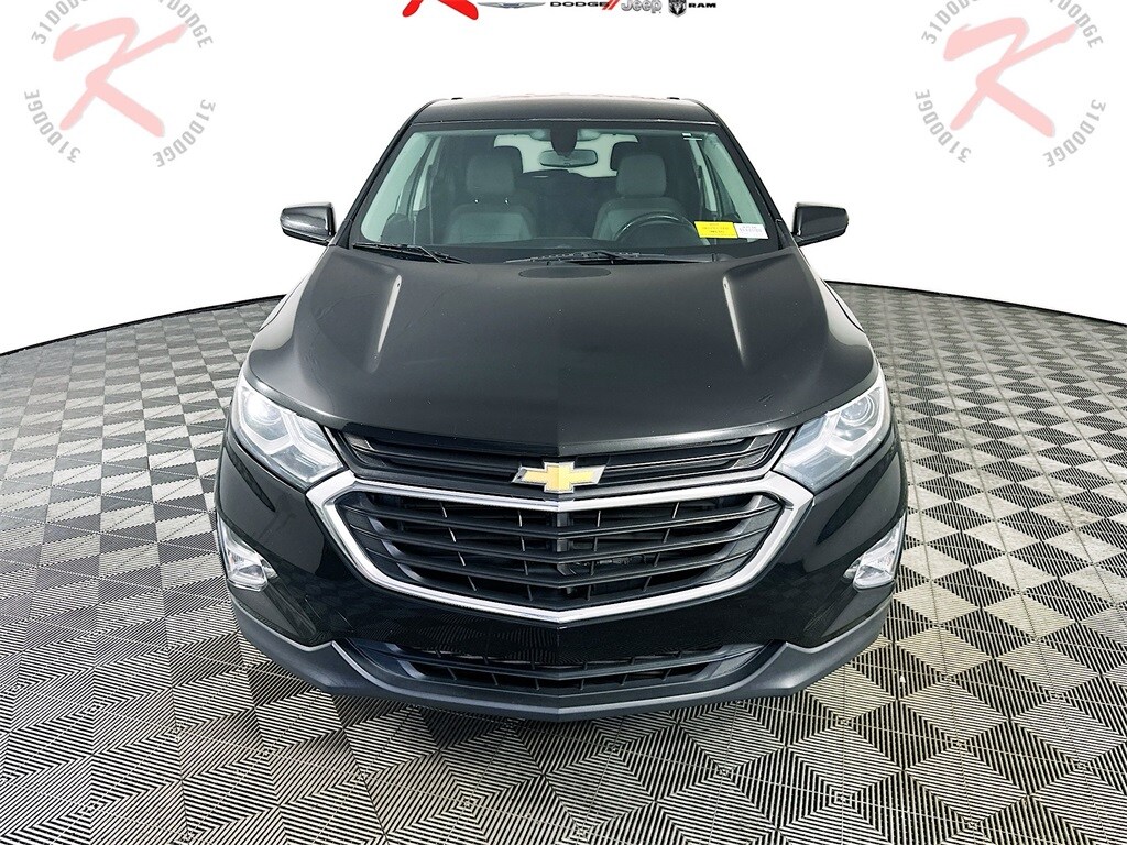 2018 Chevrolet Equinox LT photo 2