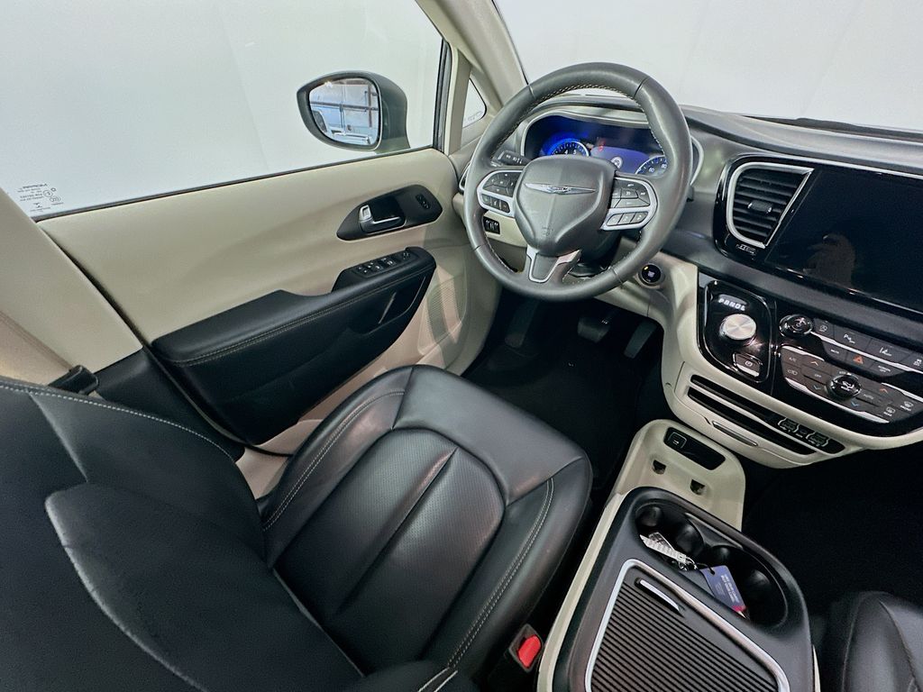 ChryslerPacifica9