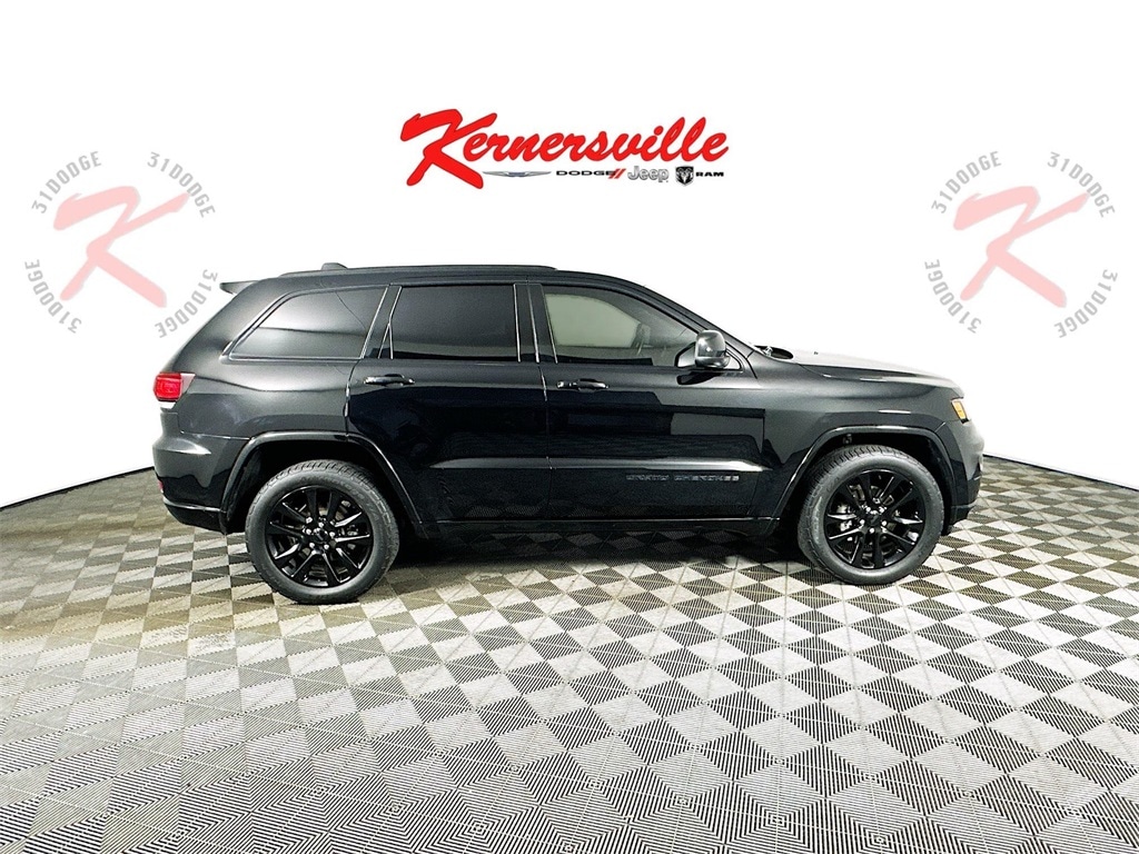 JeepGrand Cherokee8