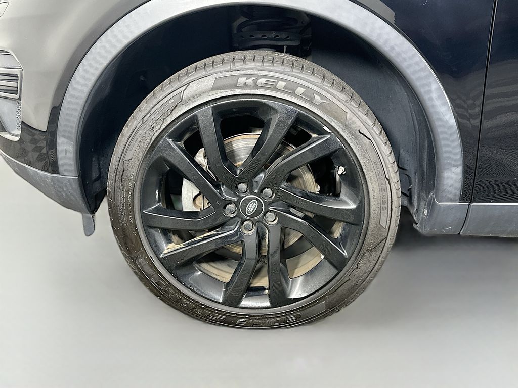 Land RoverDiscovery Sport33
