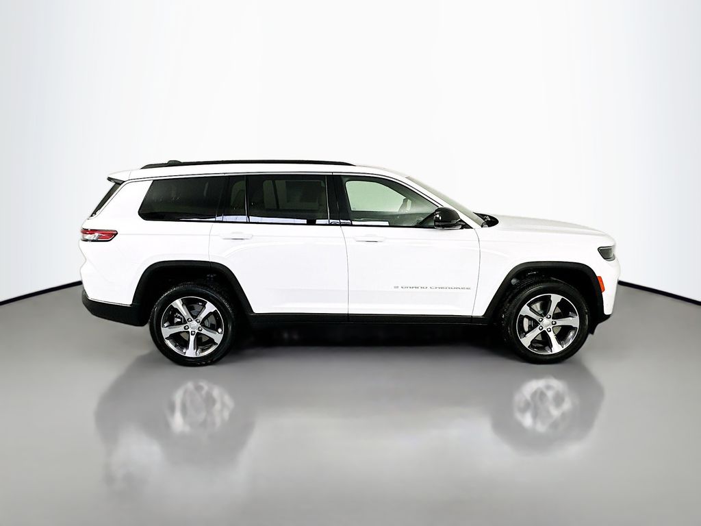 JeepGrand Cherokee L8