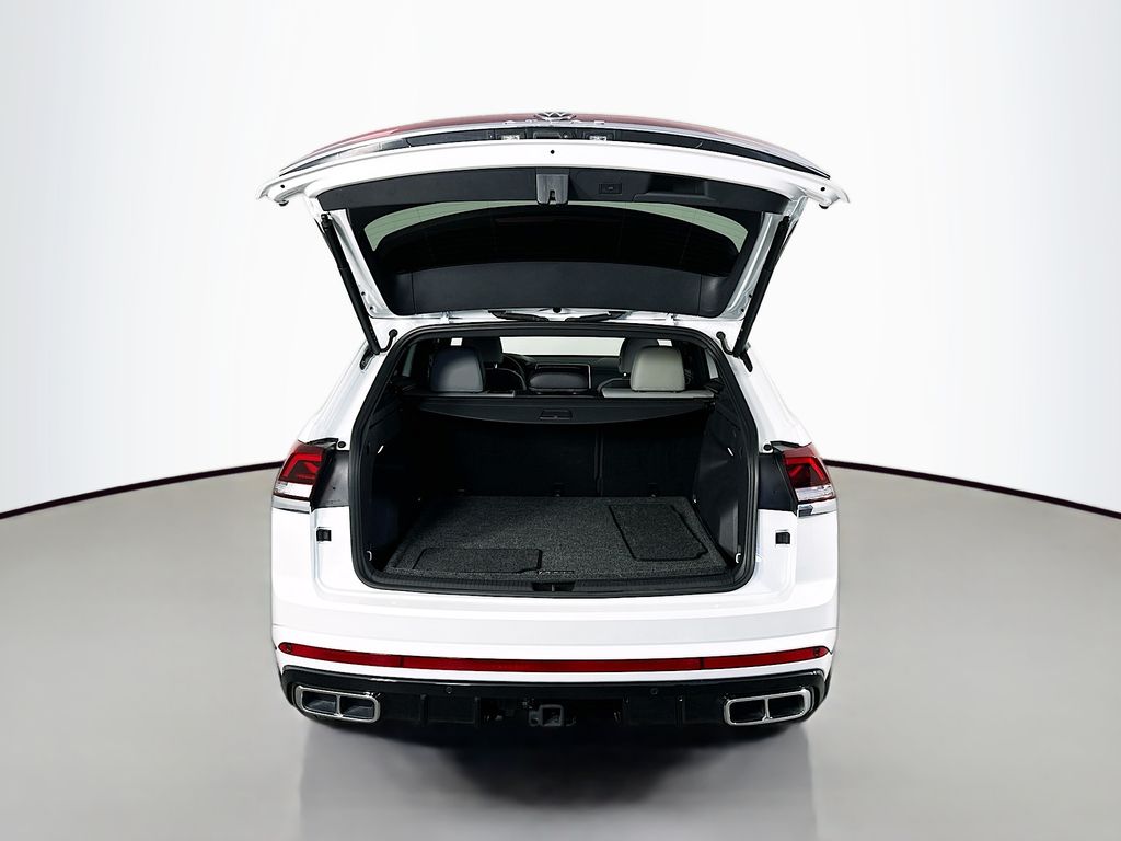 VolkswagenAtlas Cross Sport28