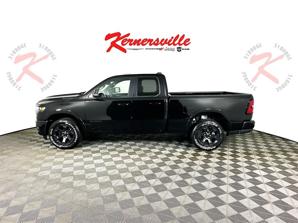 2025 Ram 1500 Big Horn photo 2