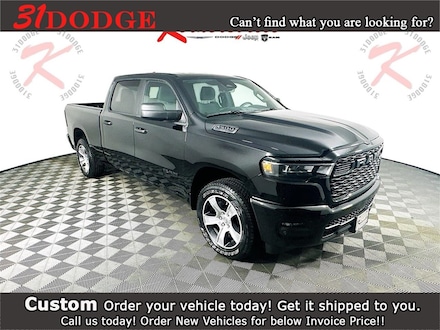 2025 Ram 1500 Tradesman Truck Crew Cab