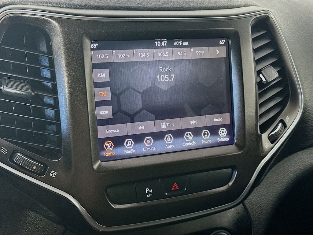 JeepCherokee17