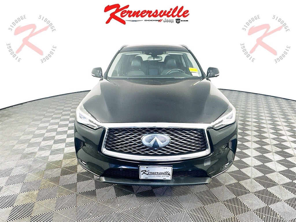 2019 Infiniti QX50 Essential SPORT photo 2