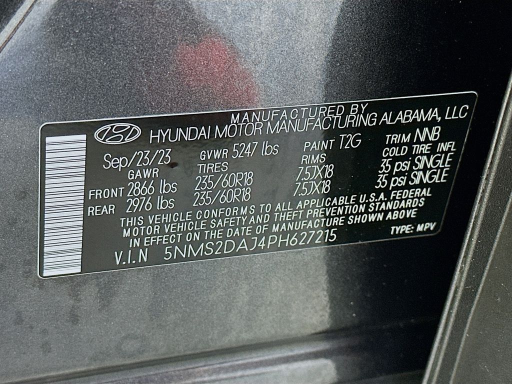 HyundaiSanta Fe36