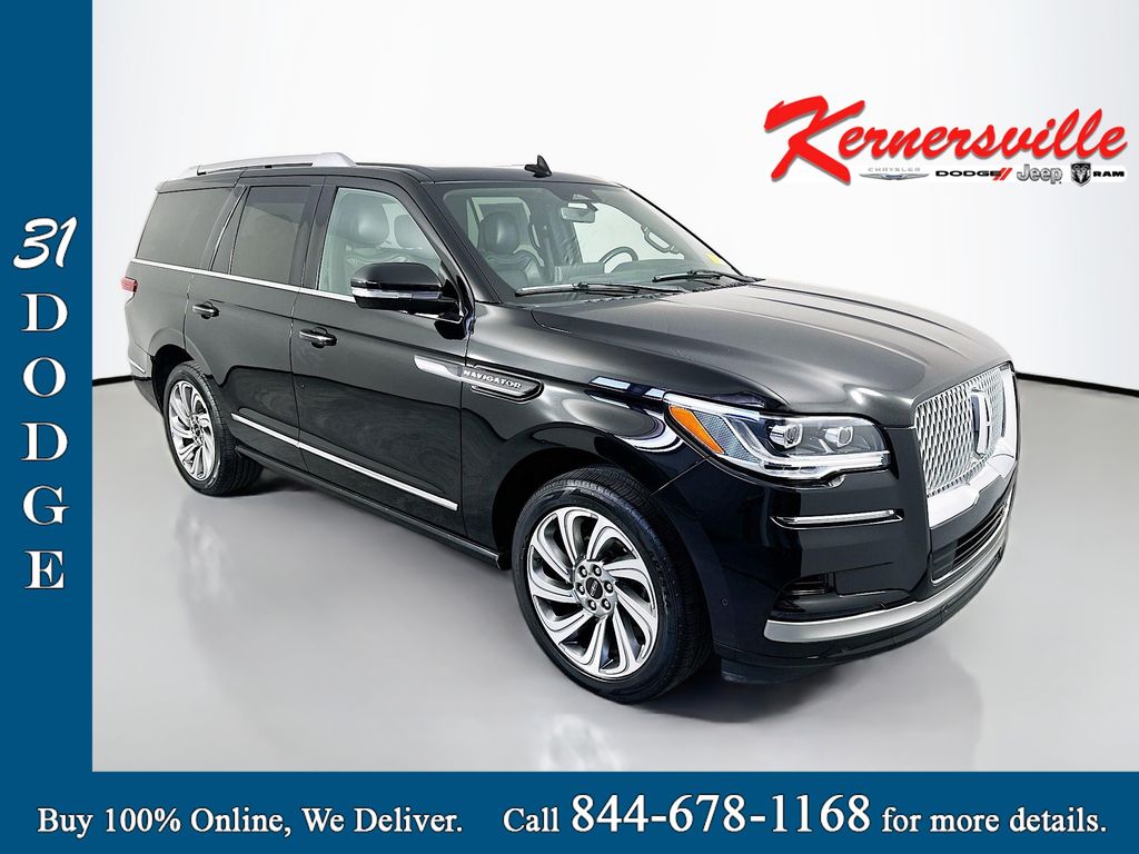 2023 Lincoln Navigator Reserve 4WD's photo