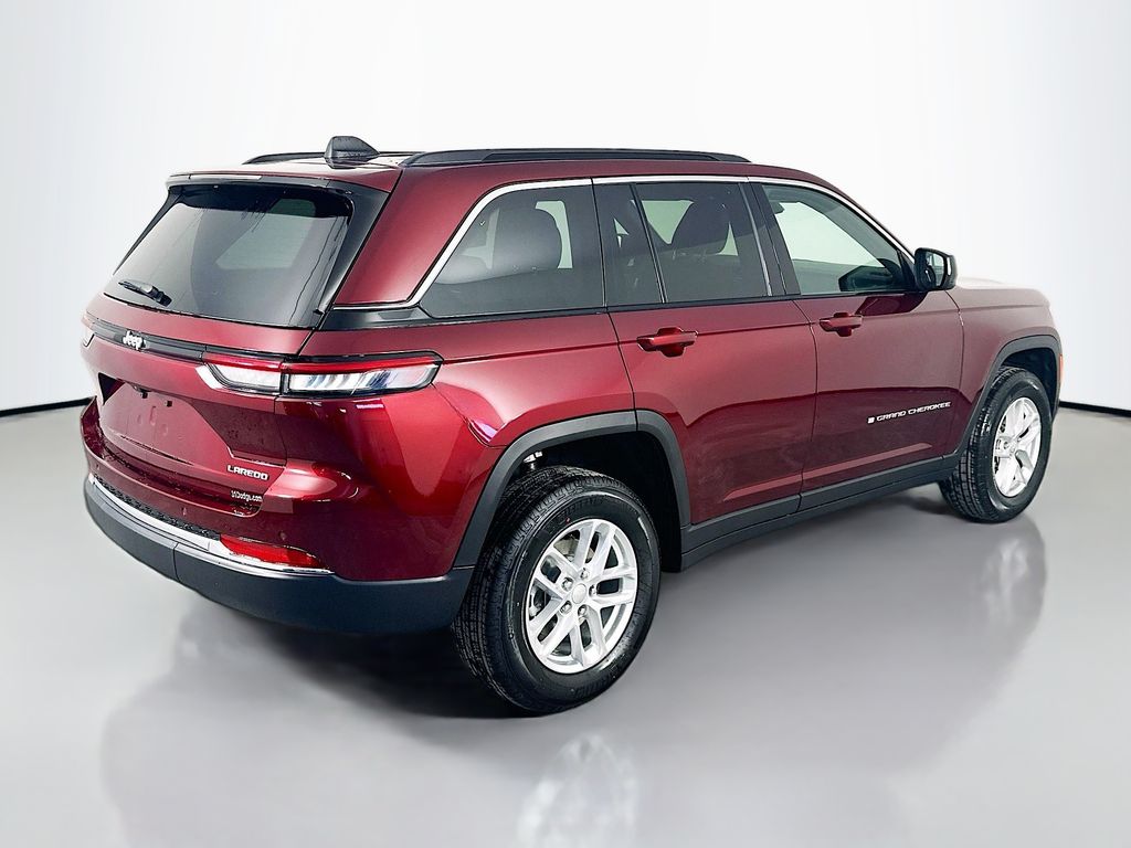 JeepGrand Cherokee7