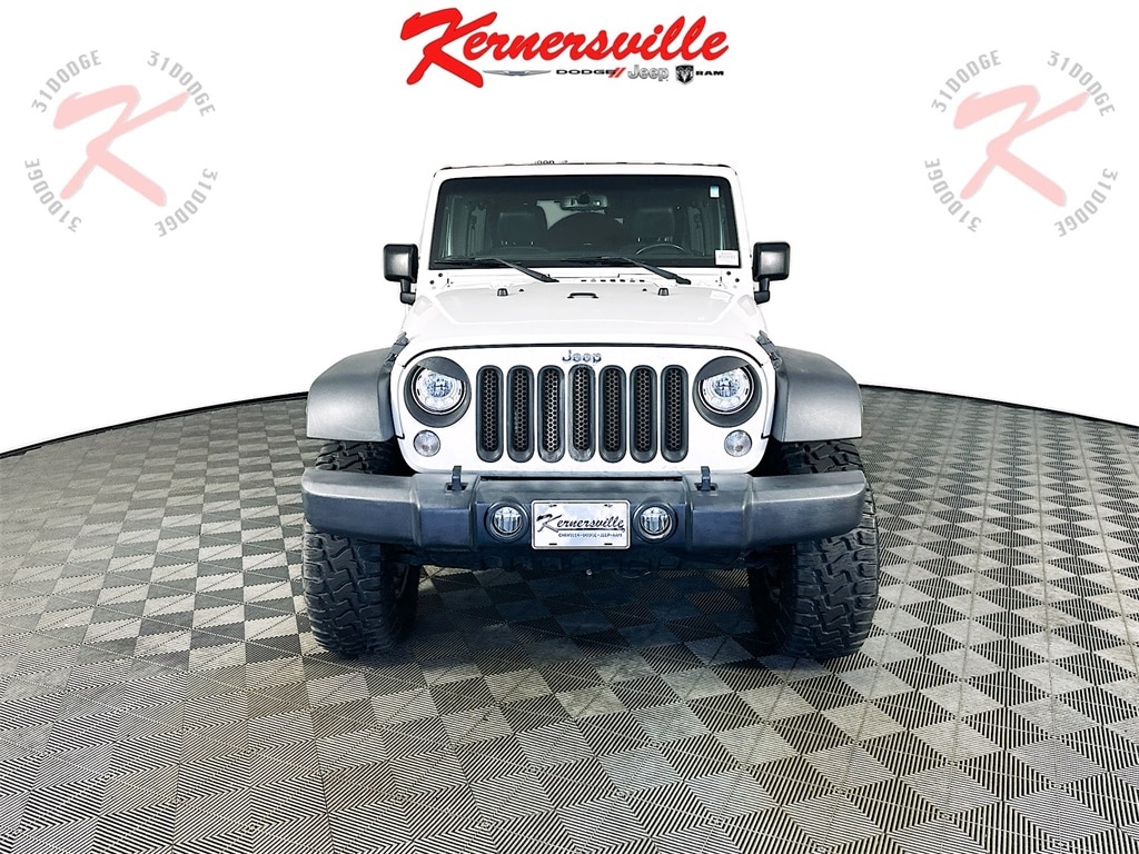 Used 2017 Jeep Wrangler Unlimited Rubicon with VIN 1C4BJWFG8HL554314 for sale in Kernersville, NC