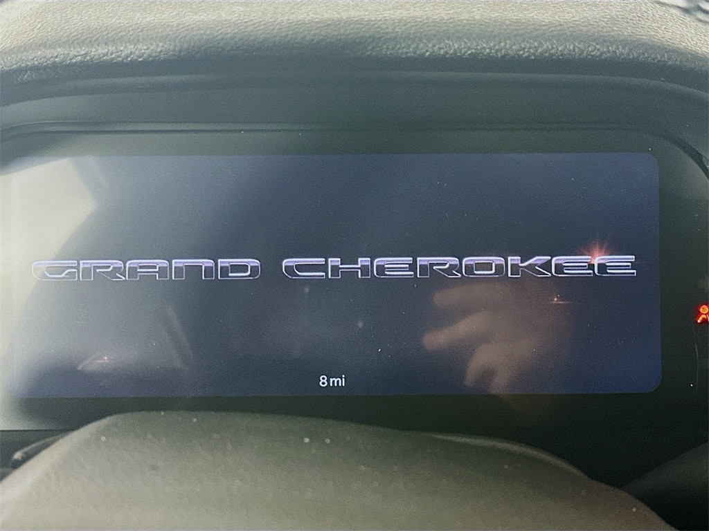 JeepGrand Cherokee11