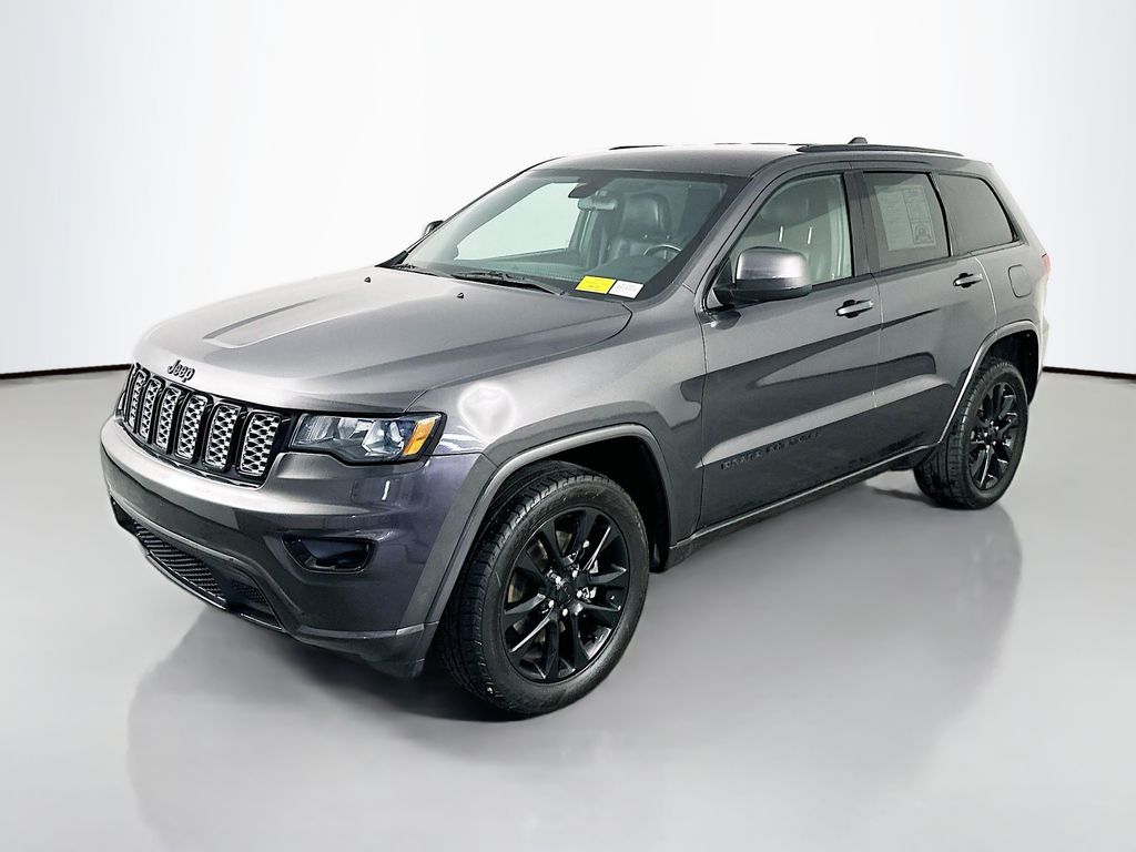 JeepGrand Cherokee3