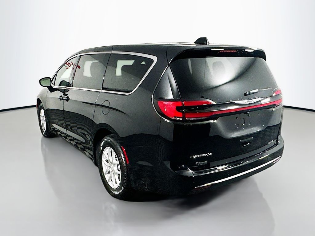 ChryslerPacifica5