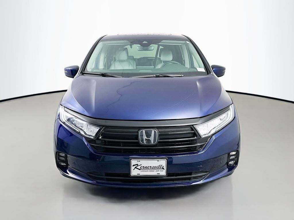 Used 2023 Honda Odyssey Touring Passenger Van