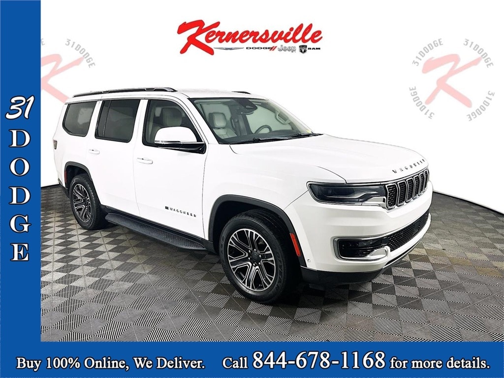 2022 Jeep Wagoneer Series III's photo