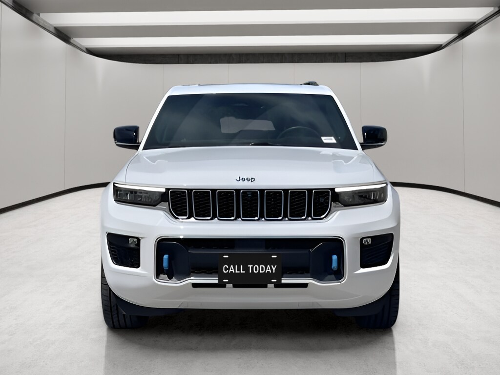 Used 2022 Jeep Grand Cherokee Overland 4x4 SUV