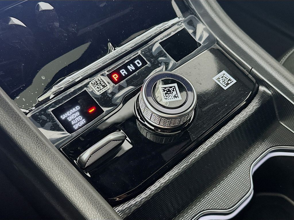 JeepGrand Cherokee L12