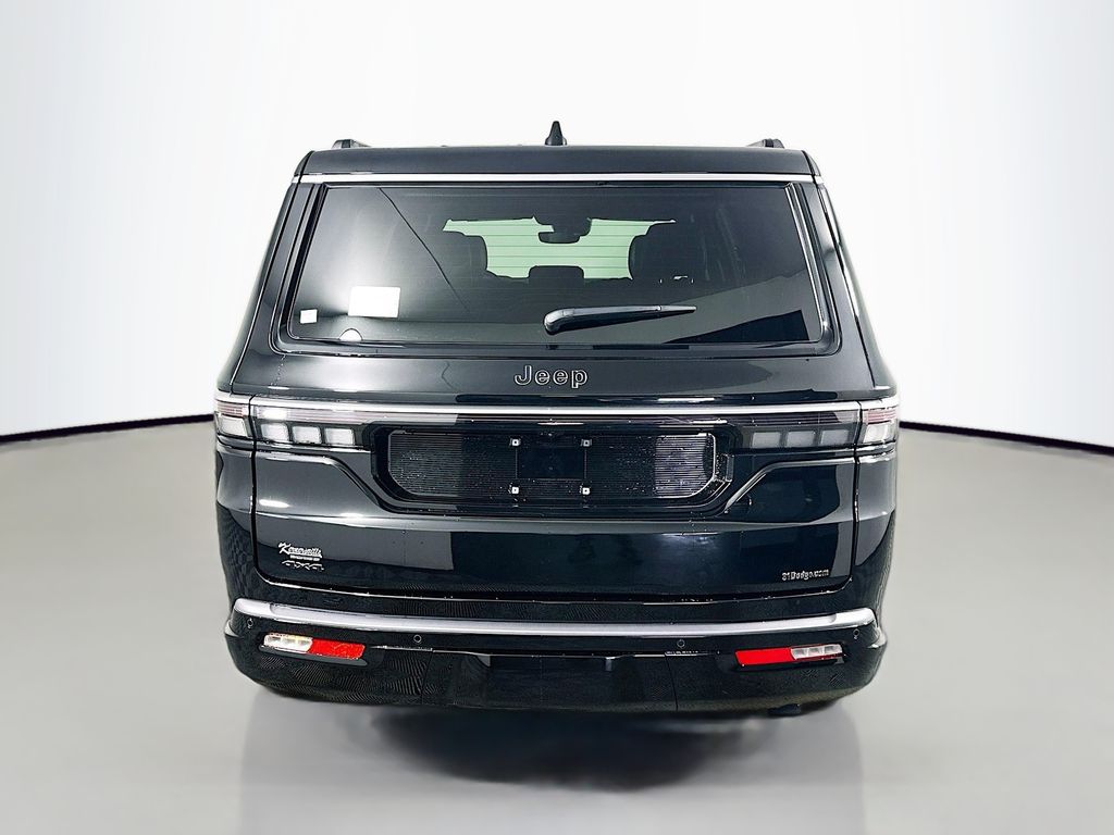 JeepGrand Wagoneer L6