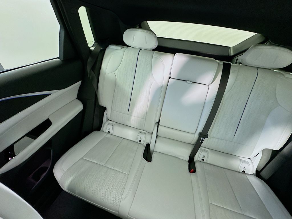 CadillacLyriq12