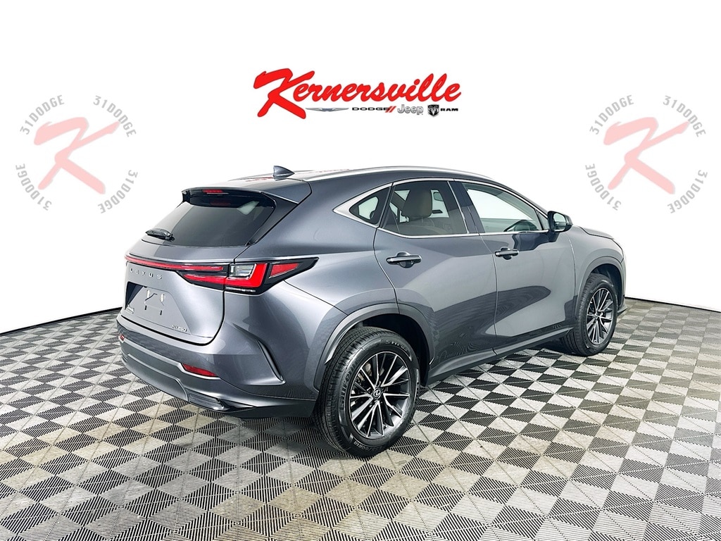LexusNX7