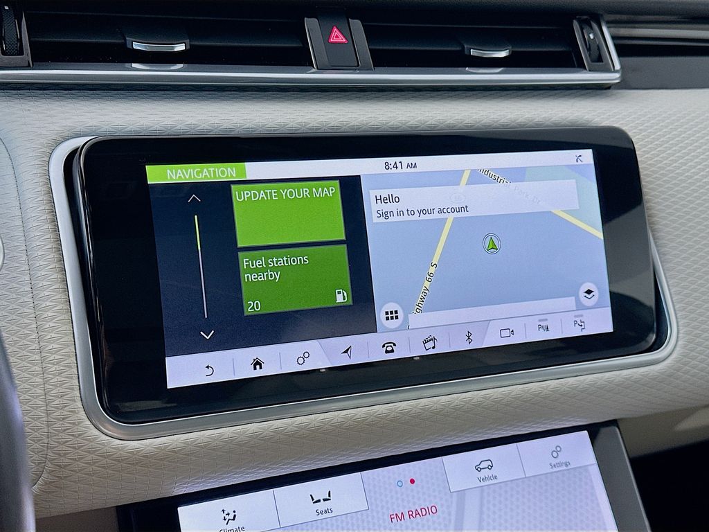 Land RoverRange Rover Velar19