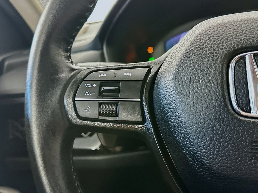 HondaAccord Hybrid25