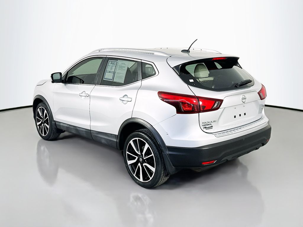 NissanRogue Sport5