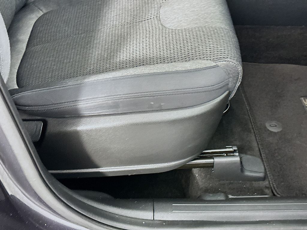 HyundaiSanta Fe23