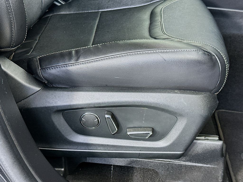 FordExplorer23