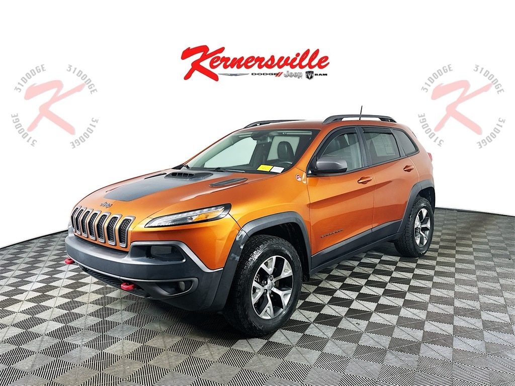 Used 2016 Jeep Cherokee Trailhawk SUV