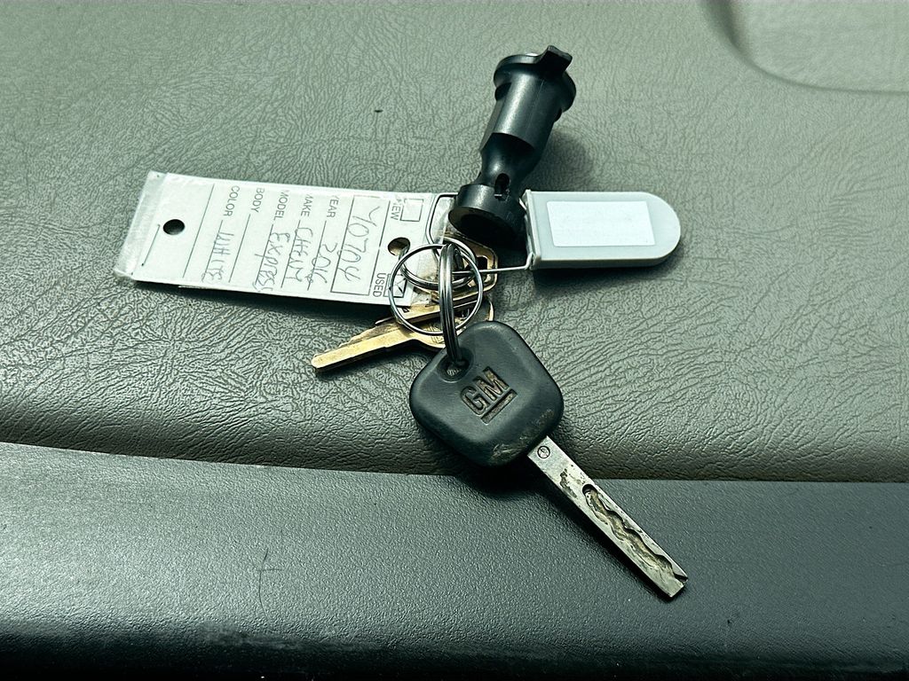 ChevroletExpress 350028