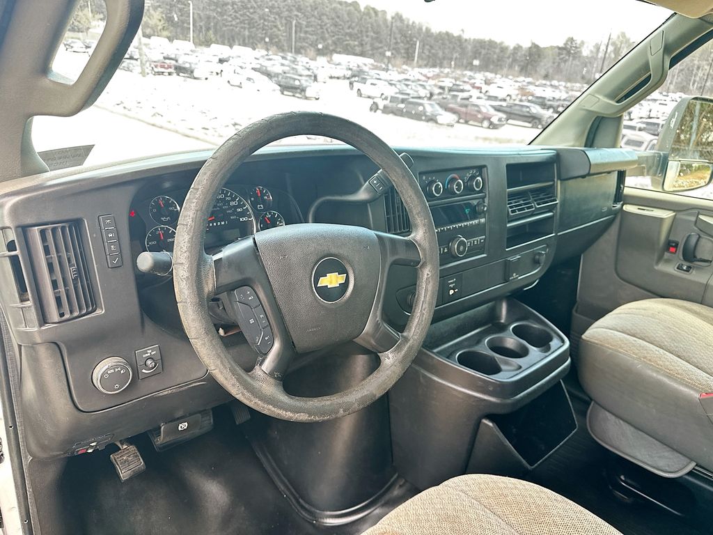 ChevroletExpress 350023