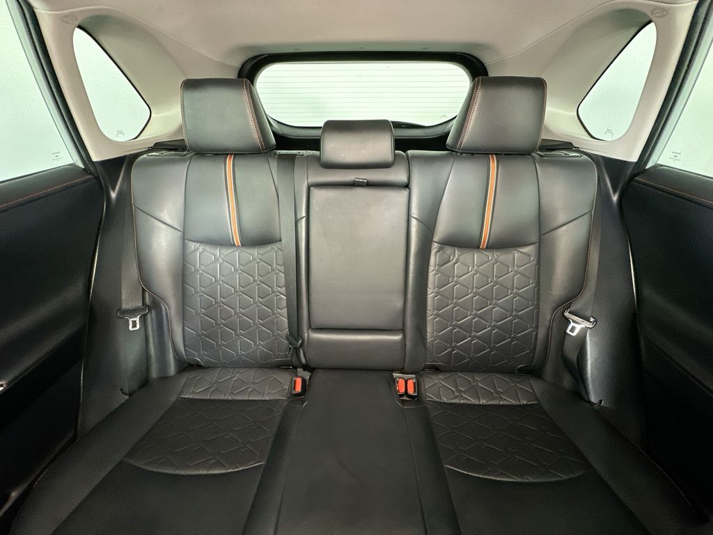 ToyotaRAV413