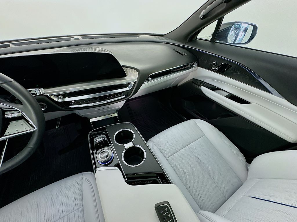 CadillacLyriq11