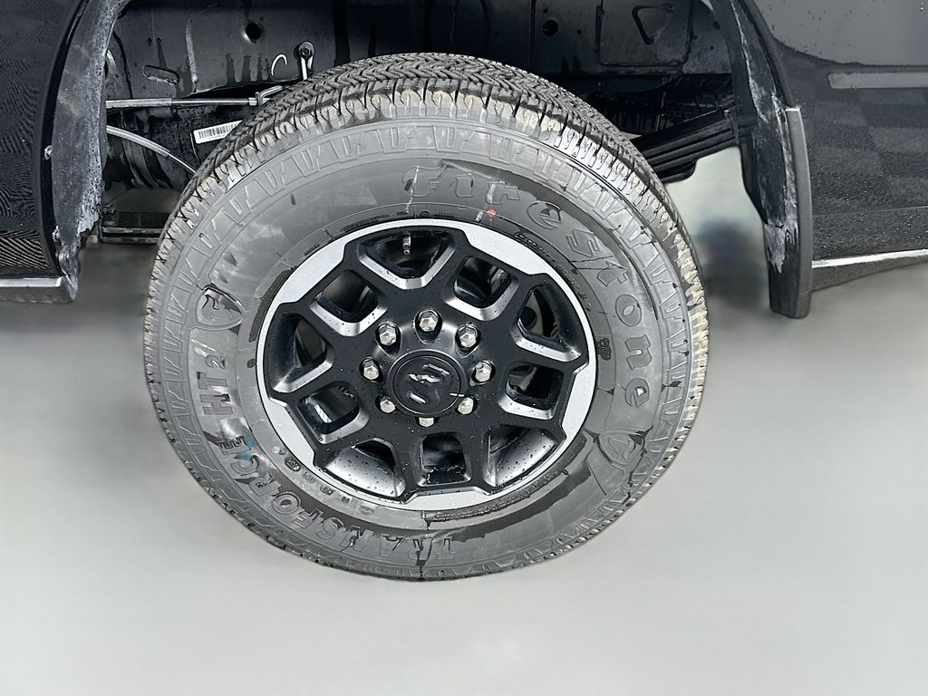 2025 RAM 3500 Laramie - Photo 17