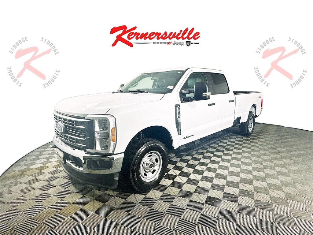 2024 Ford F-250 photo 3