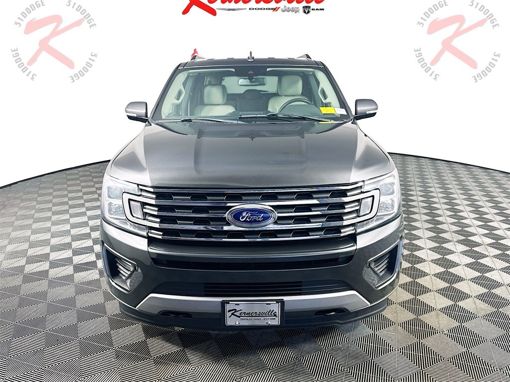 2021 Ford Expedition MAX XLT photo 2