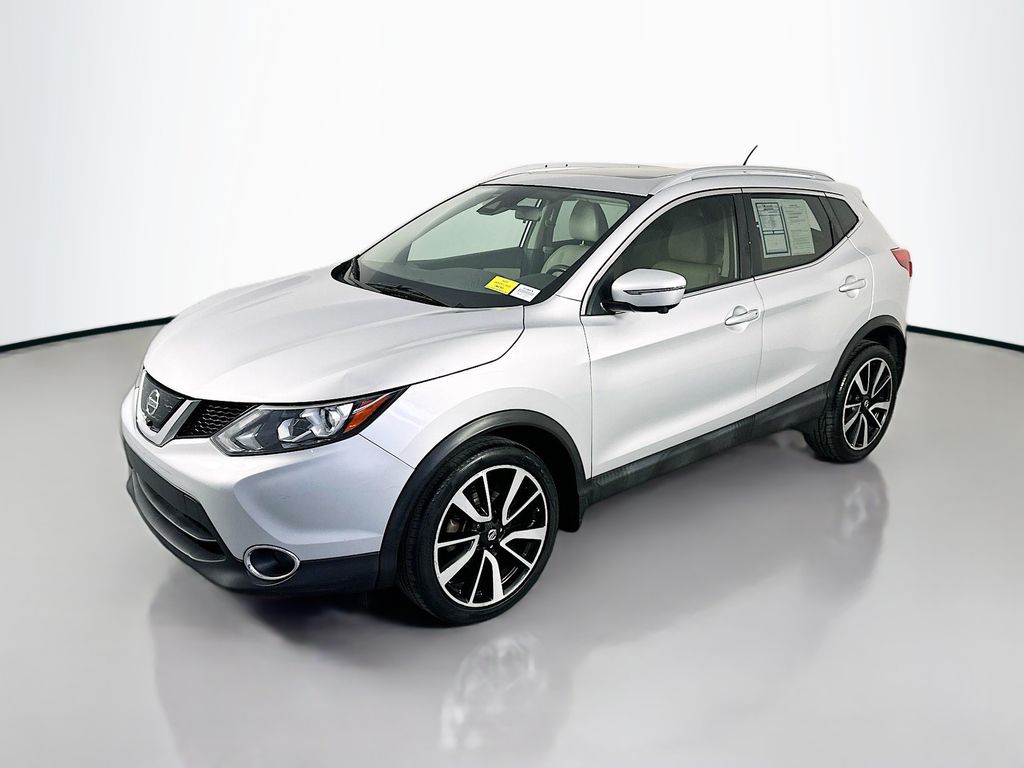 NissanRogue Sport3