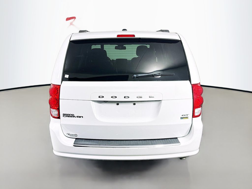 DodgeGrand Caravan6