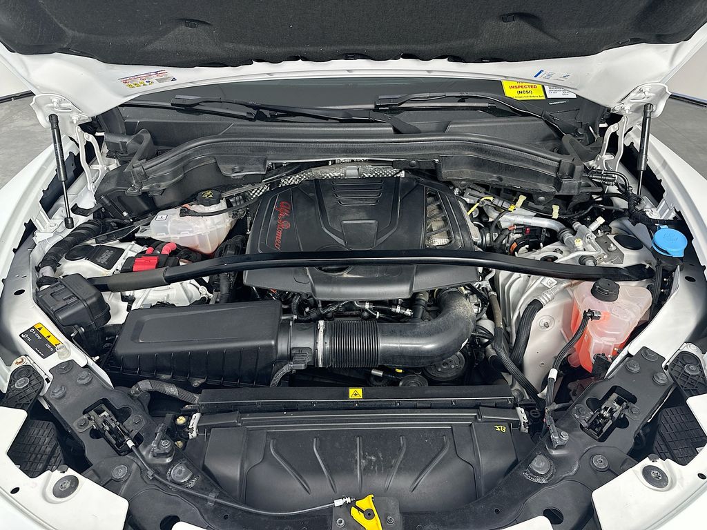 Alfa RomeoStelvio32