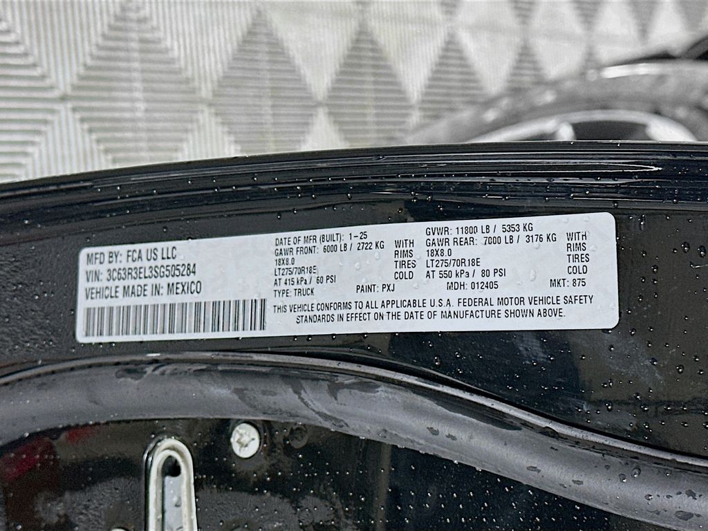 2025 RAM 3500 Laramie - Photo 19