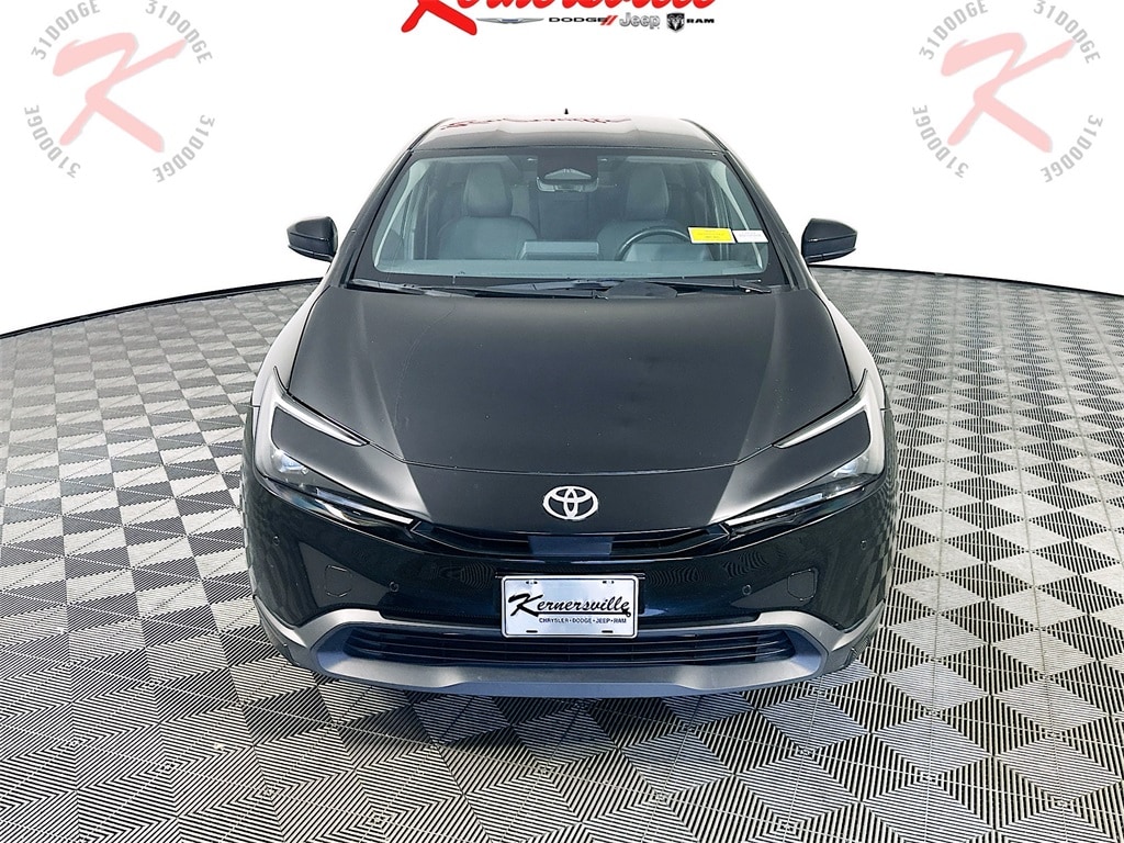 Used 2024 Toyota Prius LE Hatchback