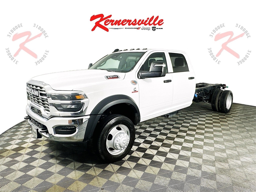 New 2025 Ram 5500 Chassis Tradesman 84CA Dually Truck Crew Cab