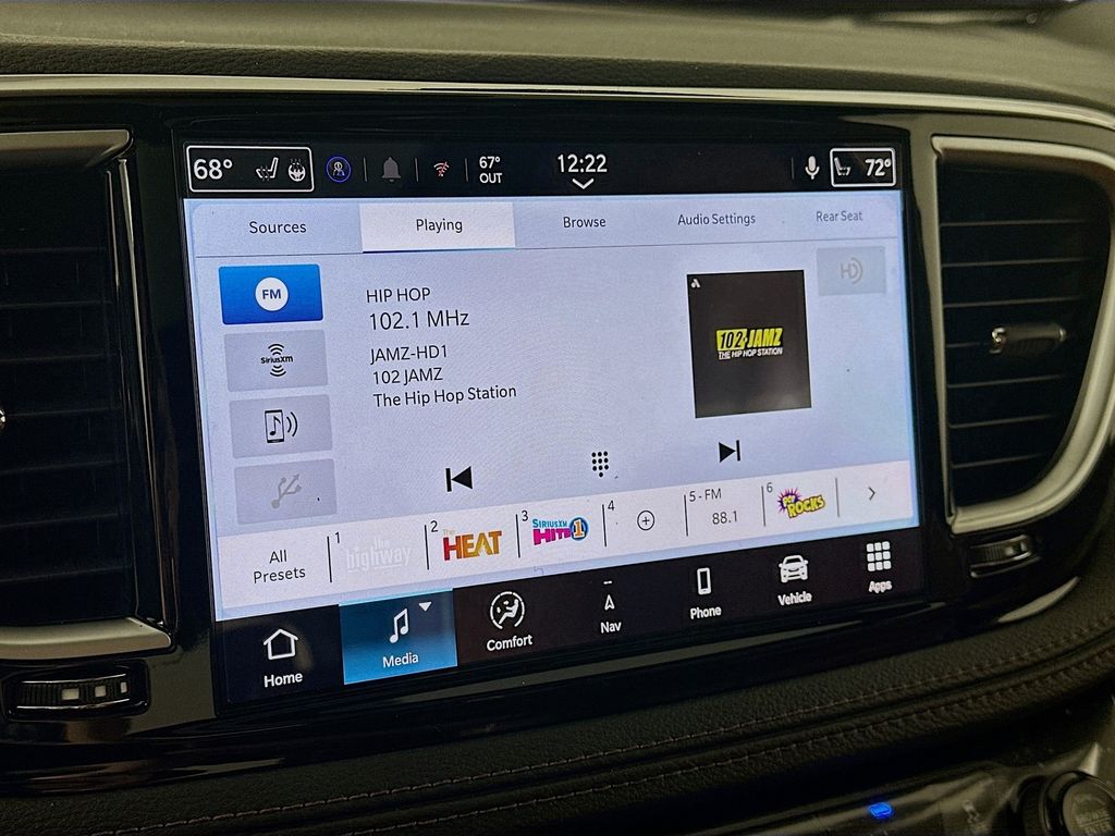 ChryslerPacifica13