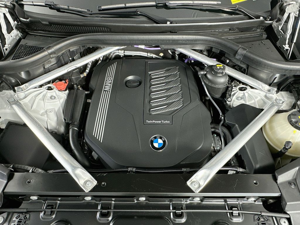 BMWX532