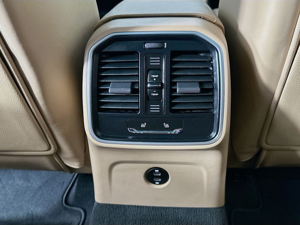 PorscheMacan22