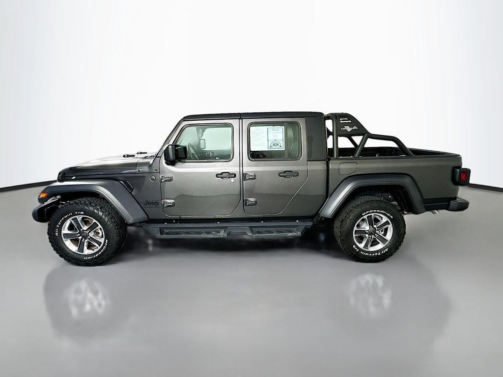 Used 2024 Jeep Gladiator Sport Truck Crew Cab