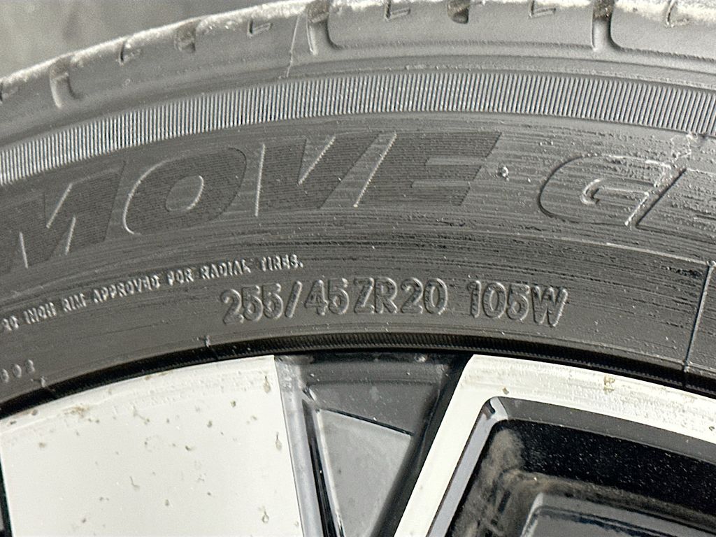 MitsubishiOutlander32