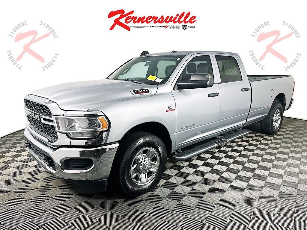 2022 Ram 2500 Tradesman photo 3