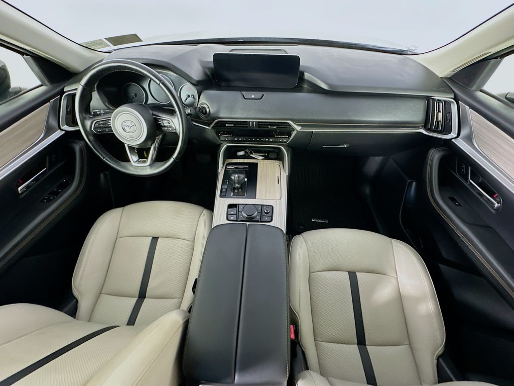 MazdaCX-9010